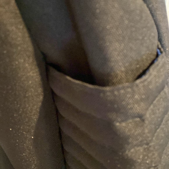 AmeriBag Healthy Back Large Black Sling Bag - Picture 8 of 13